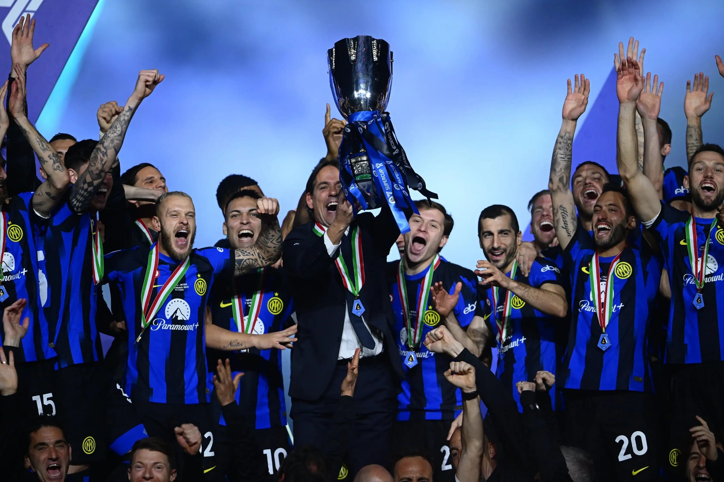 Esultanza storica dell'Inter in una coppa